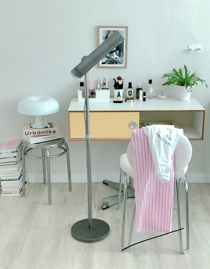 https://img.srookpay.com/data/goods/bllaj09/small/thum/202412011011382080c14ddfe-6d27-4197-b6b6-7d1b7d65eb0f.jpeg