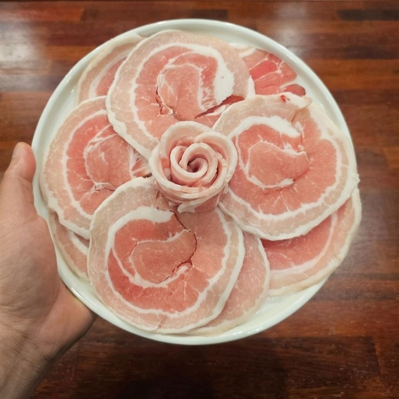 듀록 흑돼지 "눈꽃삼겹살"