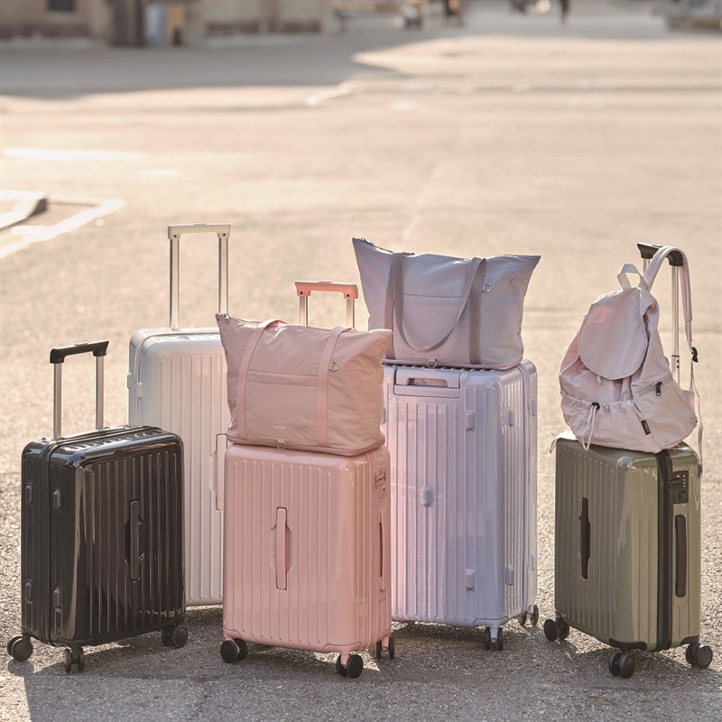 [예맘네 공구] '머즈 캐리어' 파일럿 여행 캐리어 (루미 / PC / 라운드 / 직각) open